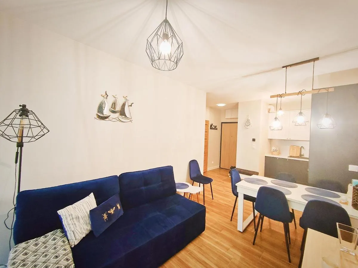 M&K Apartament Szafirowy - Wyspa Sobieszewska Danzica 0*,  Polonia